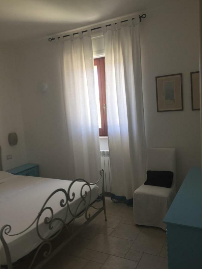 Dimora Sebastian Hotel Torre Suda Luaran gambar